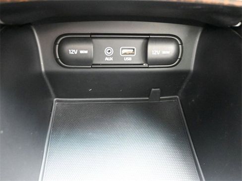 Used 2020 Kia Sorento EX image 31