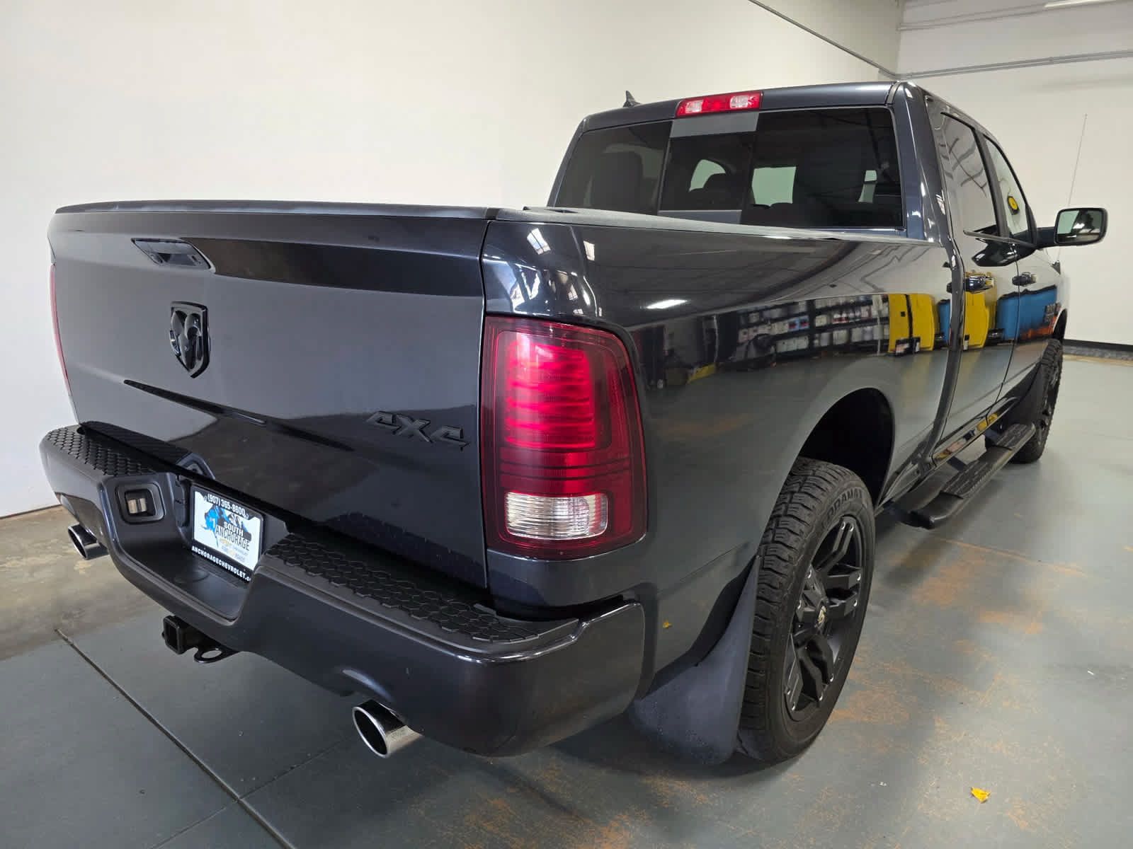 Used 2018 RAM 1500 Sport w/ Convenience Group AWD/4WD image 5