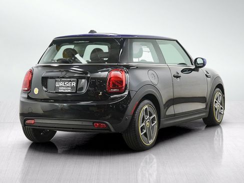 Used 2024 MINI Cooper SE FWD image 5