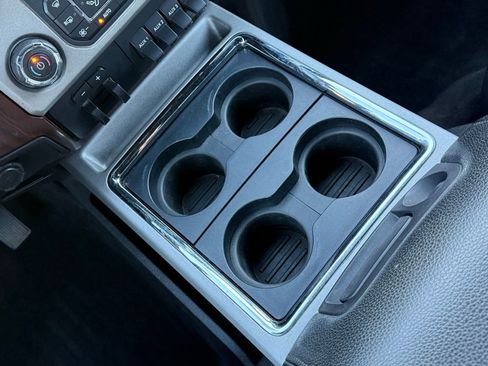 Used 2015 Ford F350 Lariat w/ Lariat Chrome Package image 23