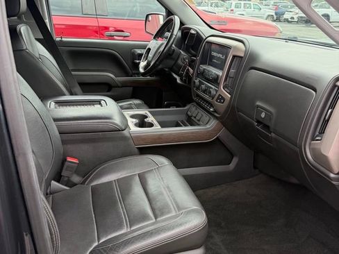 Used 2018 GMC Sierra 1500 Denali w/ Denali Ultimate Package AWD/4WD image 7