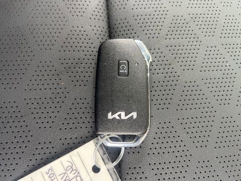 Certified 2024 Kia Seltos SX AWD/4WD image 23
