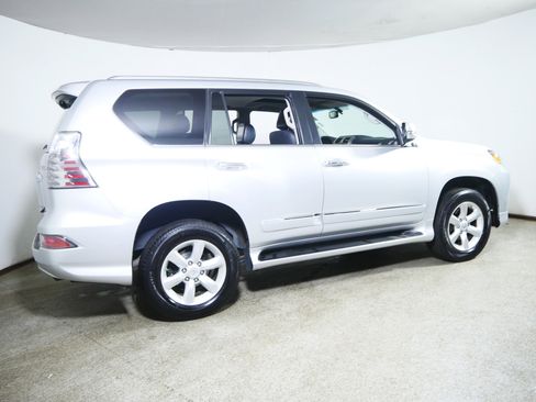 Used 2015 Lexus GX 460 image 7