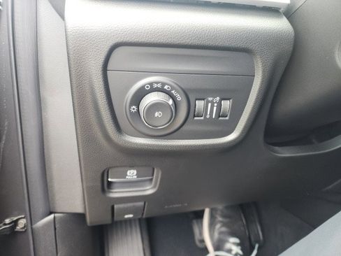 New 2025 Jeep Grand Cherokee Limited w/ Luxury Tech Group II image 20