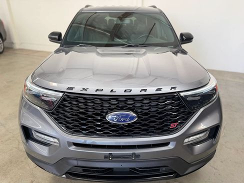 Used 2021 Ford Explorer ST w/ Equipment Group 401A AWD/4WD image 3