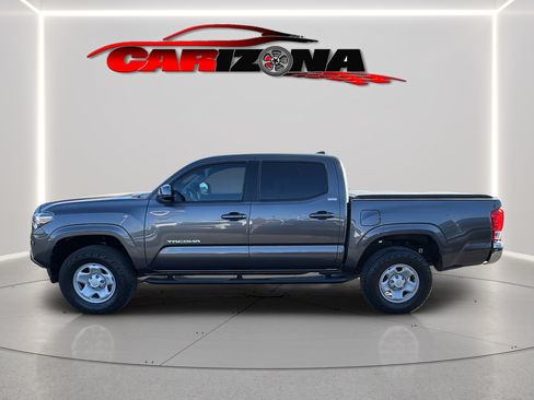 Used 2016 Toyota Tacoma SR5 w/ Towing Package RWD image 10