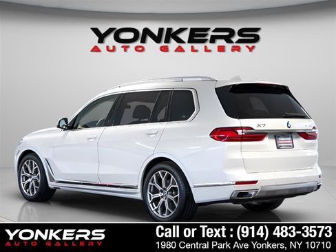 Used 2022 BMW X7 xDrive40i w/ Executive Package AWD/4WD image 7