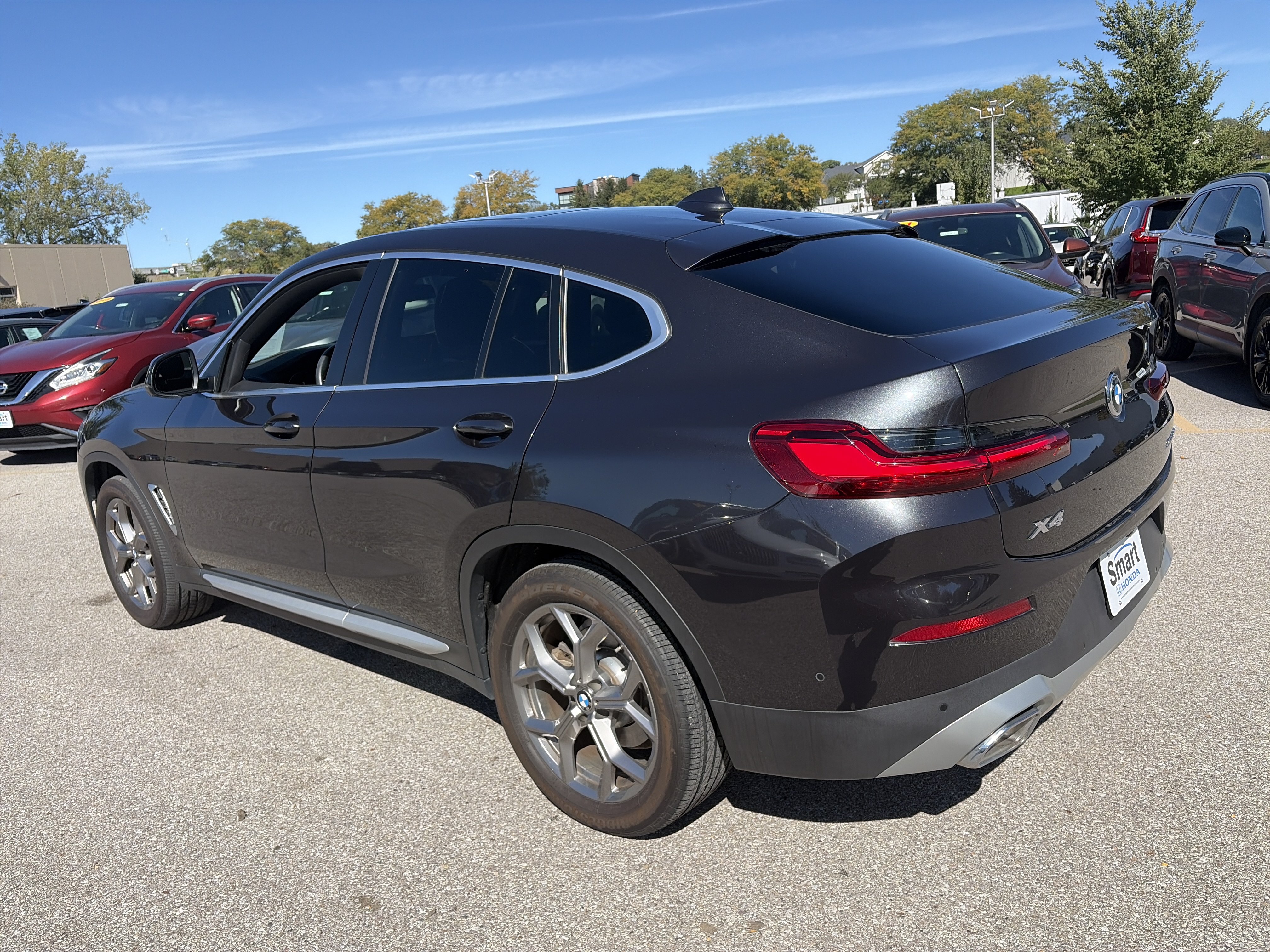 Used 2022 BMW X4 xDrive30i w/ Premium Package 2 AWD/4WD image 7
