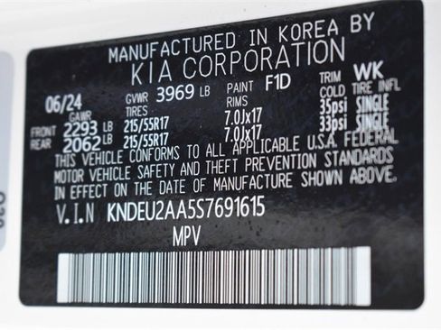 Certified 2025 Kia Seltos S image 32