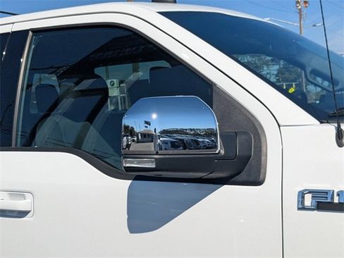 Used 2020 Ford F150 XLT w/ Equipment Group 302A Luxury image 12