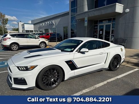 Used 2017 Ford Mustang GT Premium w/ GT Performance Package RWD image 1