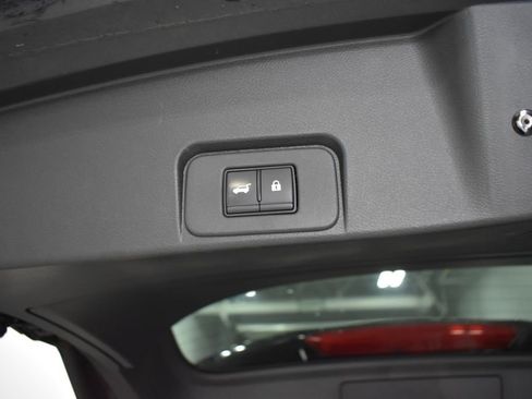 Certified 2023 Nissan Rogue SL w/ SL Premium Package AWD/4WD image 35