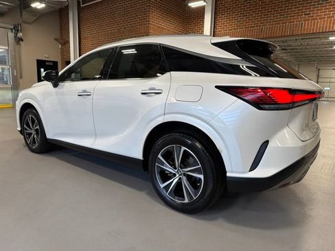 Used 2023 Lexus RX 350h w/ Accessory Package (Z1) AWD/4WD image 5