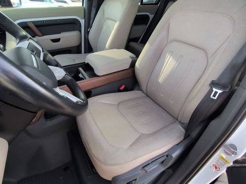 Used 2021 Land Rover Defender 110 S image 16