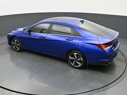 Certified 2022 Hyundai Elantra Limited image 36