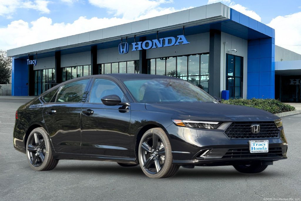 Used 2026 Honda Accord Sport image 2