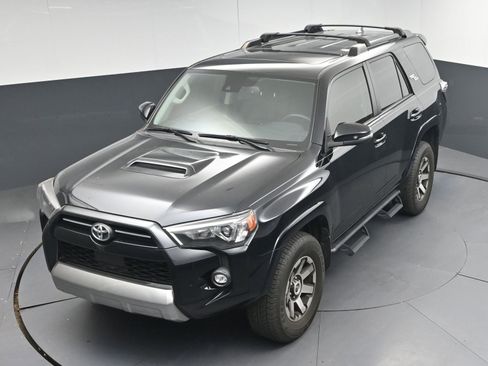 Used 2023 Toyota 4Runner TRD Off-Road Premium w/ Moonroof Package AWD/4WD image 31