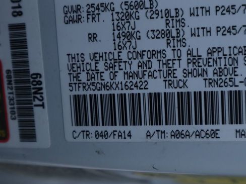 Used 2019 Toyota Tacoma SR image 33