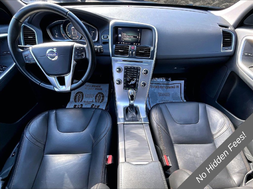 Used 2017 Volvo XC60 T6 Dynamic w/ Preferred Option Package AWD/4WD image 13
