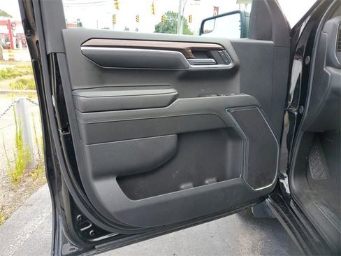 Certified 2024 Chevrolet Silverado 1500 LT image 21