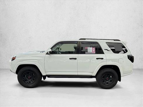 Used 2023 Toyota 4Runner TRD Off-Road AWD/4WD image 2