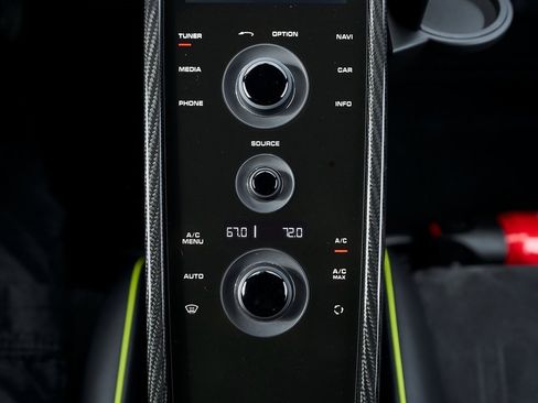 Used 2015 Porsche 918 Spyder w/Weissach Package image 80