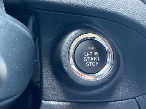 Used 2020 Subaru Ascent Limited w/ Technology Package image 26