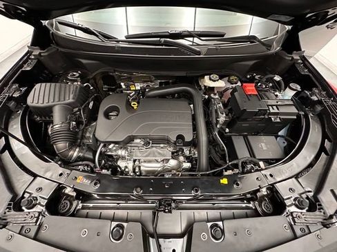 New 2026 Chevrolet Equinox LT w/ Convenience Package II FWD image 19