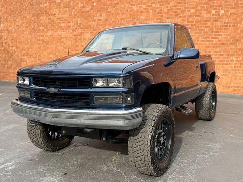 Used 1995 Chevrolet Silverado 1500 4x4 Regular Cab image 3