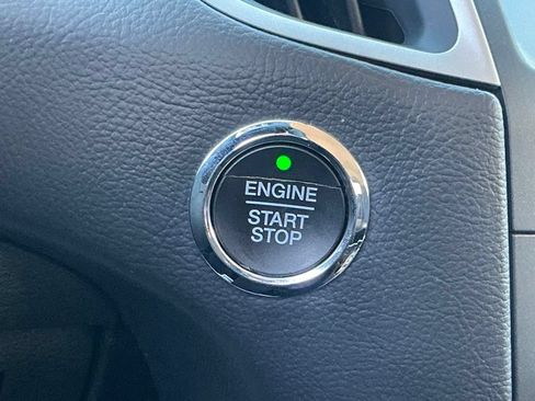 Used 2018 Ford Edge SEL w/ Equipment Group 201A FWD image 36