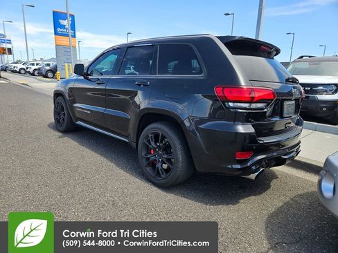 Used 2014 Jeep Grand Cherokee SRT8 w/ Luxury Group II AWD/4WD image 7