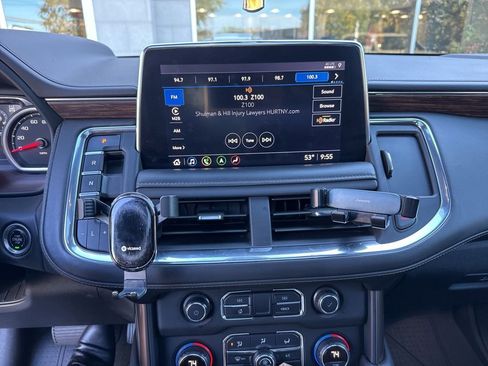 Used 2021 Chevrolet Tahoe High Country w/ Premium Package image 8