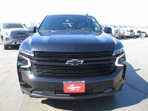 Used 2023 Chevrolet Suburban RST image 12