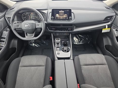 New 2026 Nissan Rogue SV w/ Cold Weather Package image 9