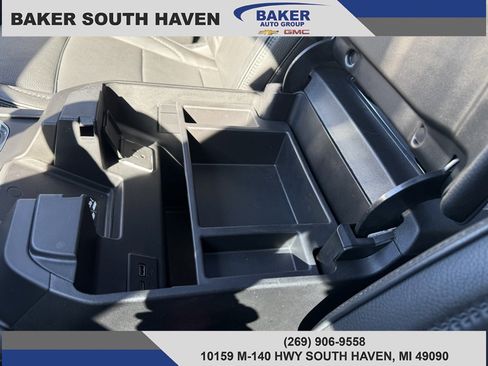 Used 2024 GMC Sierra 2500 Denali w/ Denali Reserve Package image 30