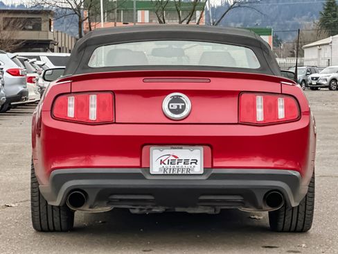 Used 2011 Ford Mustang GT image 5