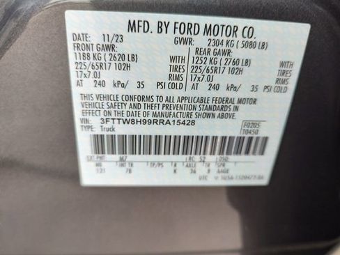 Used 2024 Ford Maverick XLT image 32