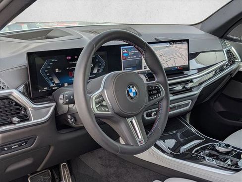 Used 2026 BMW X5 M60i AWD/4WD image 9