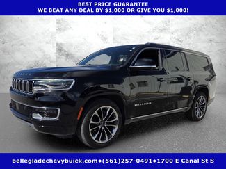 Used 2024 Jeep Wagoneer L Series III w/ Premium Group I AWD/4WD video 1