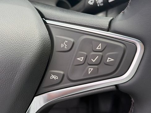 Used 2024 Chevrolet Equinox Premier FWD image 24