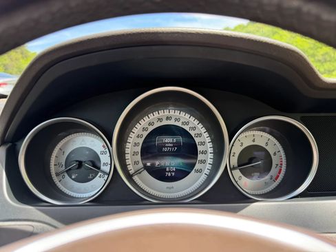 Used 2013 Mercedes-Benz C 250 Sedan image 32