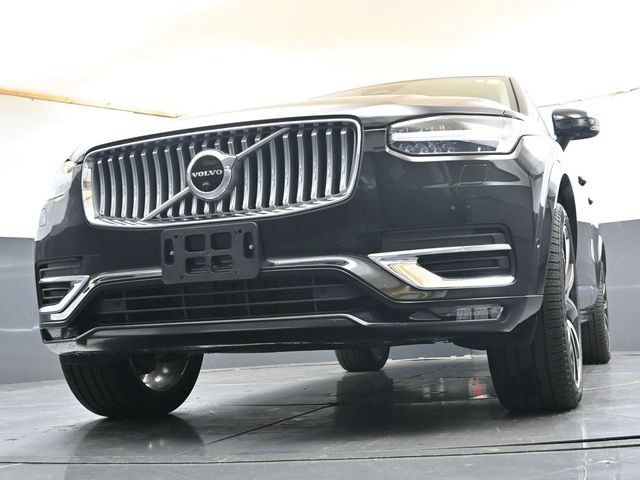 Used 2023 Volvo XC90 B6 Plus w/ Protection Package Premier AWD/4WD image 31