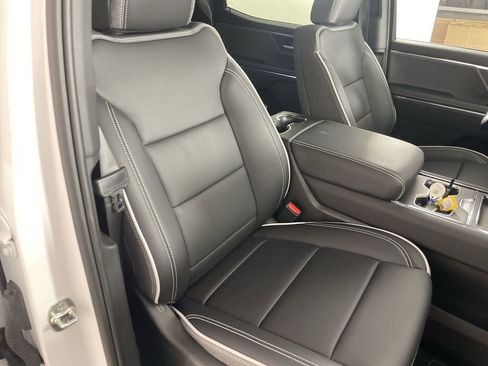 New 2026 GMC Sierra EV Elevation w/ Premium Package image 27