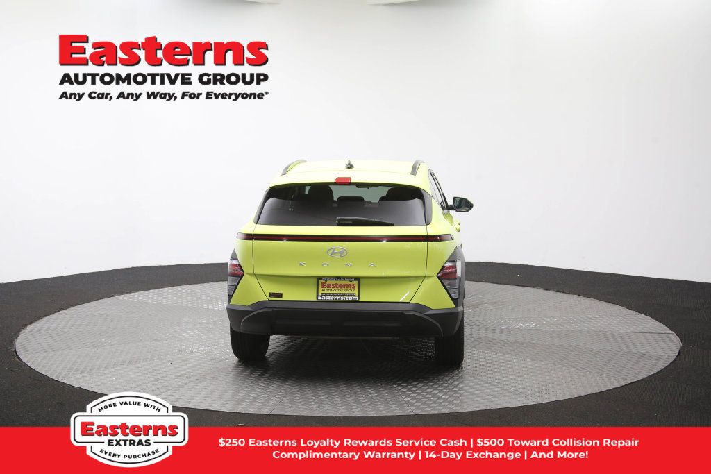 Used 2024 Hyundai Kona SEL FWD image 37