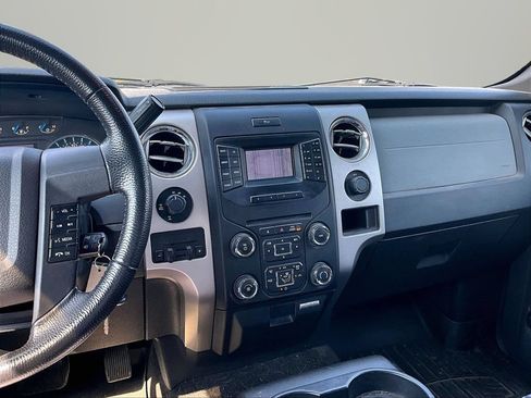 Used 2014 Ford F150 XLT w/ XLT Convenience Package AWD/4WD image 6