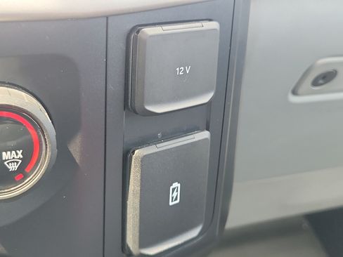 Used 2021 Ford F150 XL RWD image 19