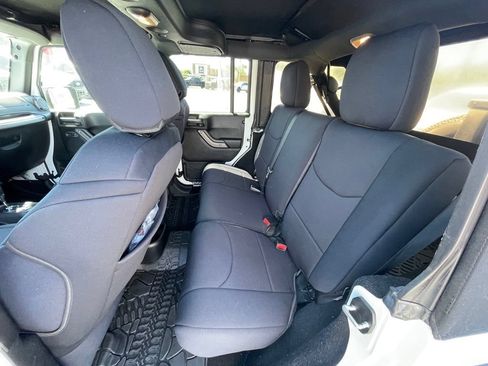 Used 2016 Jeep Wrangler Unlimited Sport w/ Quick Order Package 24S AWD/4WD image 13