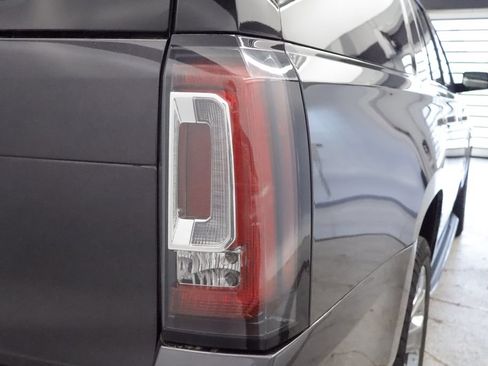 Used 2016 GMC Yukon XL Denali w/ Open Road Package AWD/4WD image 16