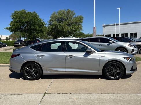 Used 2023 Acura Integra A-Spec image 3