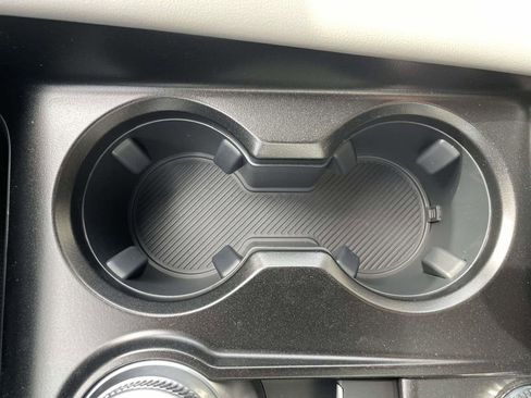 New 2026 Ford Explorer Active w/ Active Comfort Package image 18